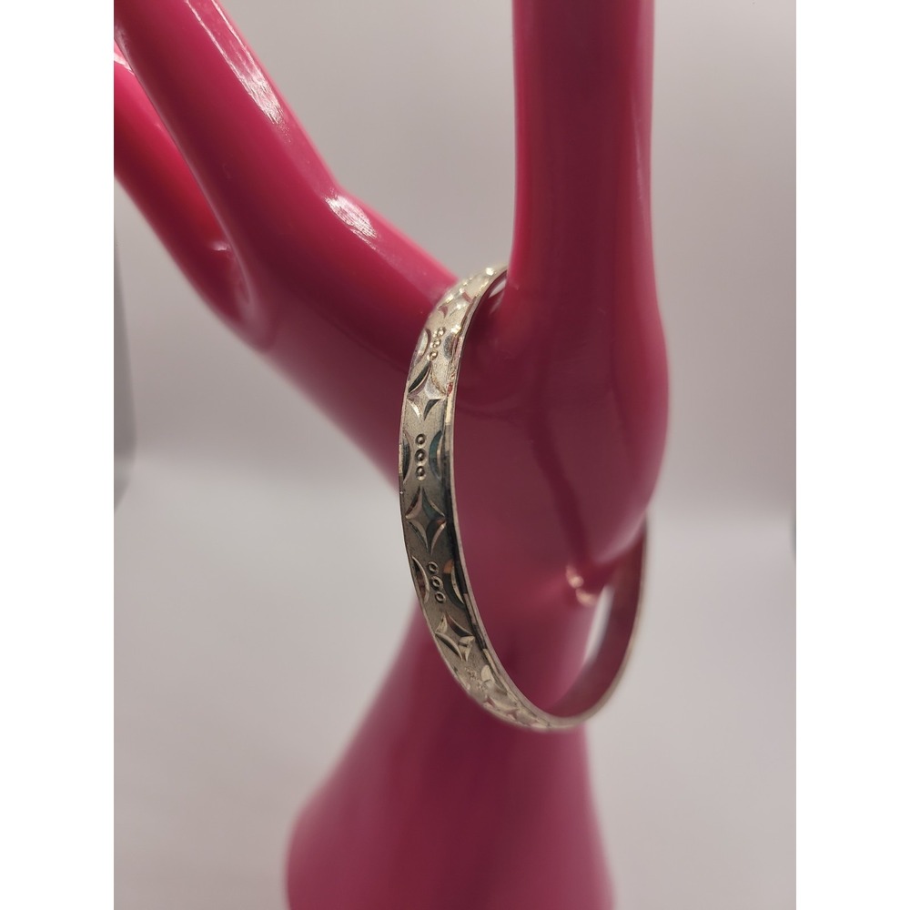 Silver Tone Etched Floral Bangle Bracelet Wide Flat Vintage Style Jewelry